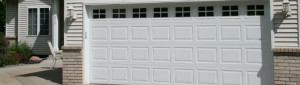 Timberland residential garage doors great combination of quality and affordability, these pan-style doors are available in several colors and window selections, while offering optional insulation for improved thermal efficiency.